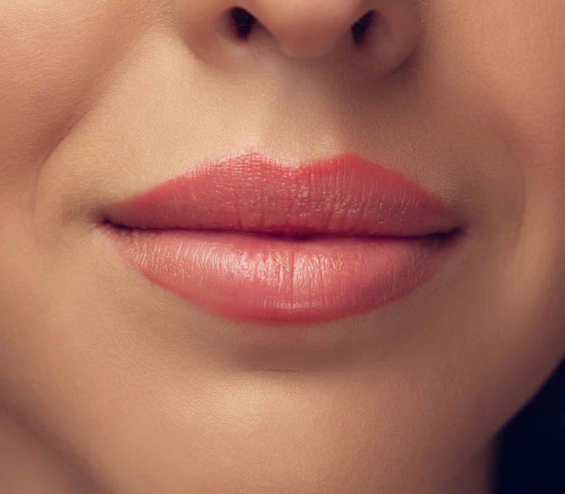 Micropigmentación de labios